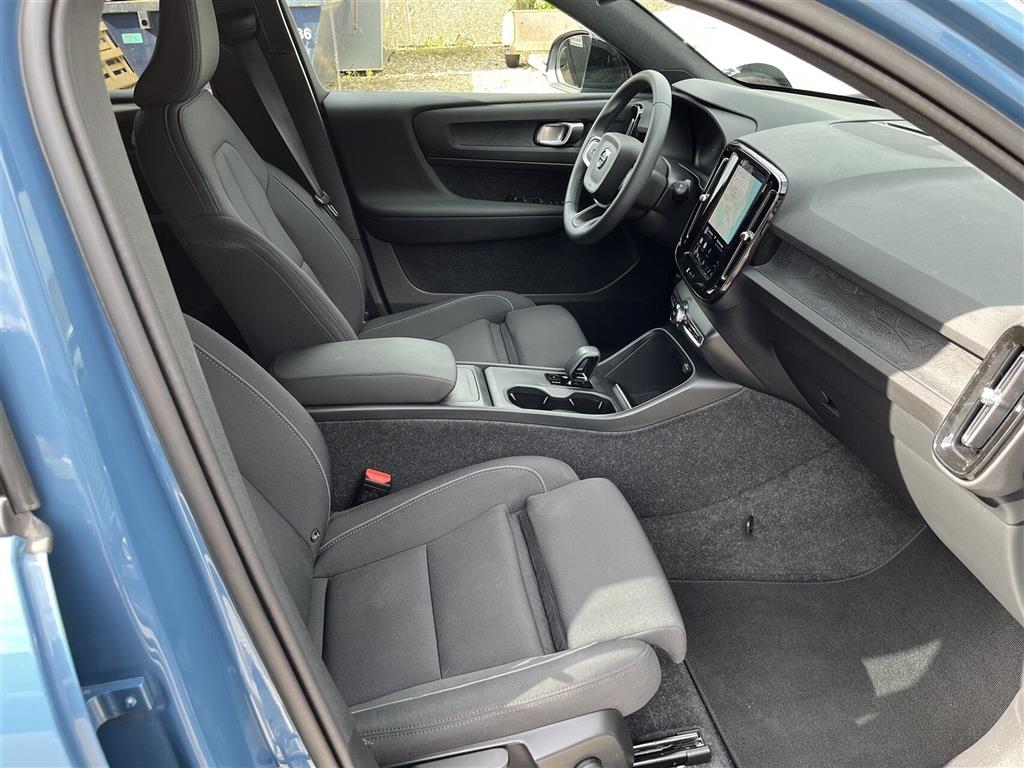 Volvo EX40 Core billede 5