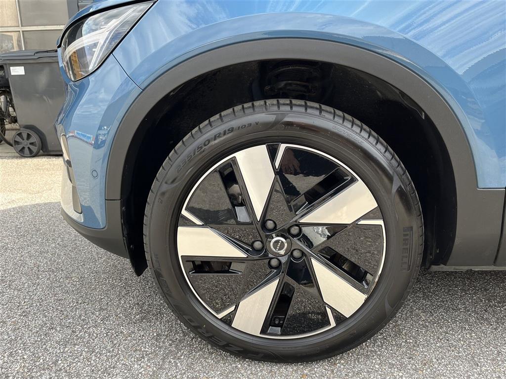 Volvo EX40 Core billede 9
