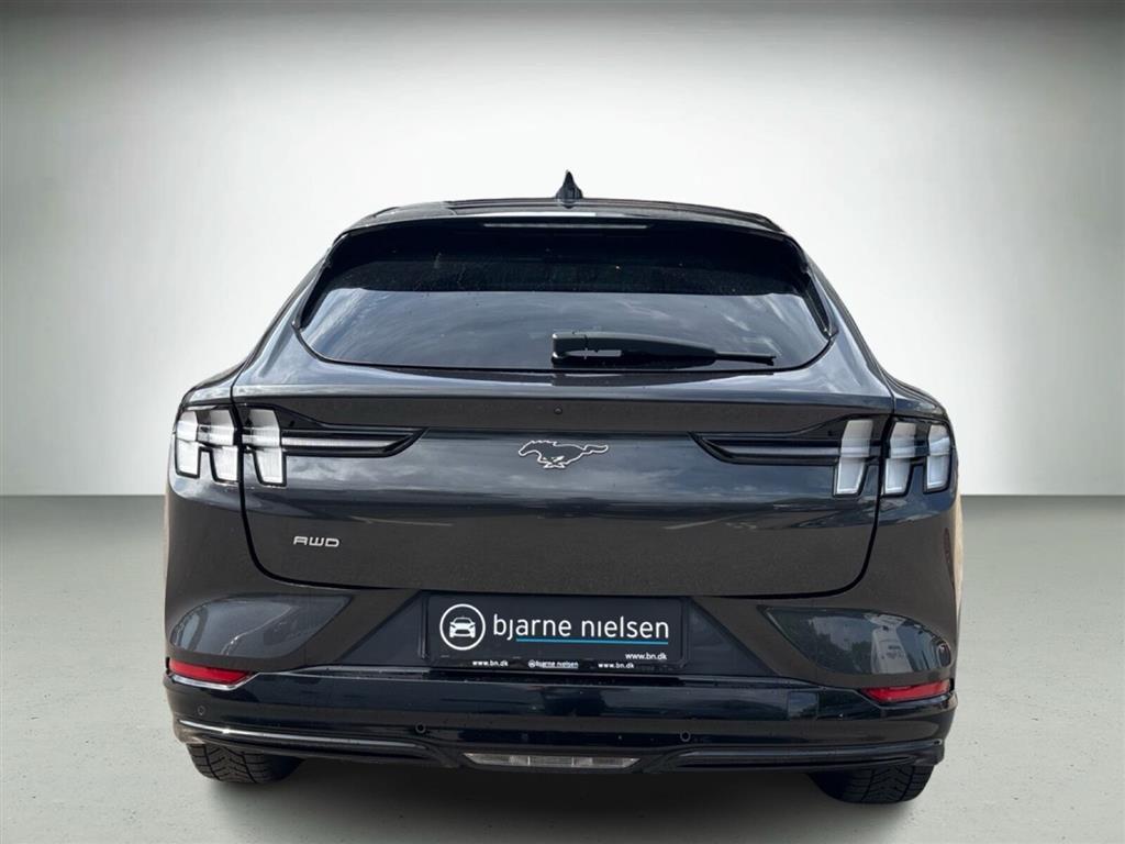 Ford Mustang Mach-E UR billede 4
