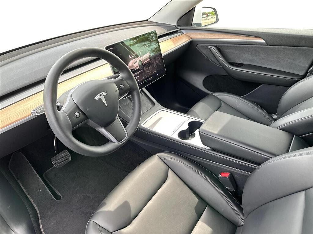 Tesla Model Y Long Range billede 3