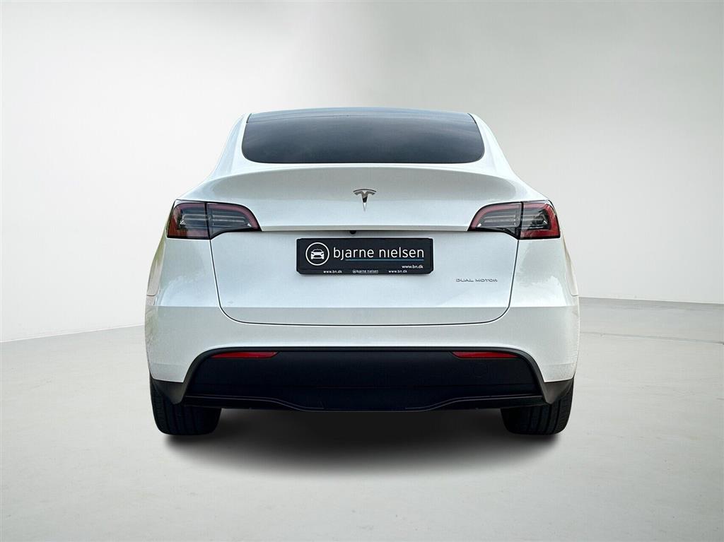 Tesla Model Y Long Range billede 7