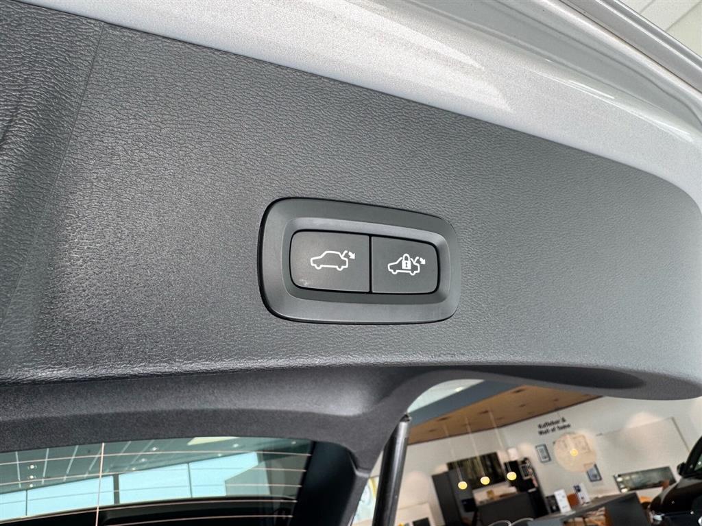 Volvo XC40 Plus billede 14