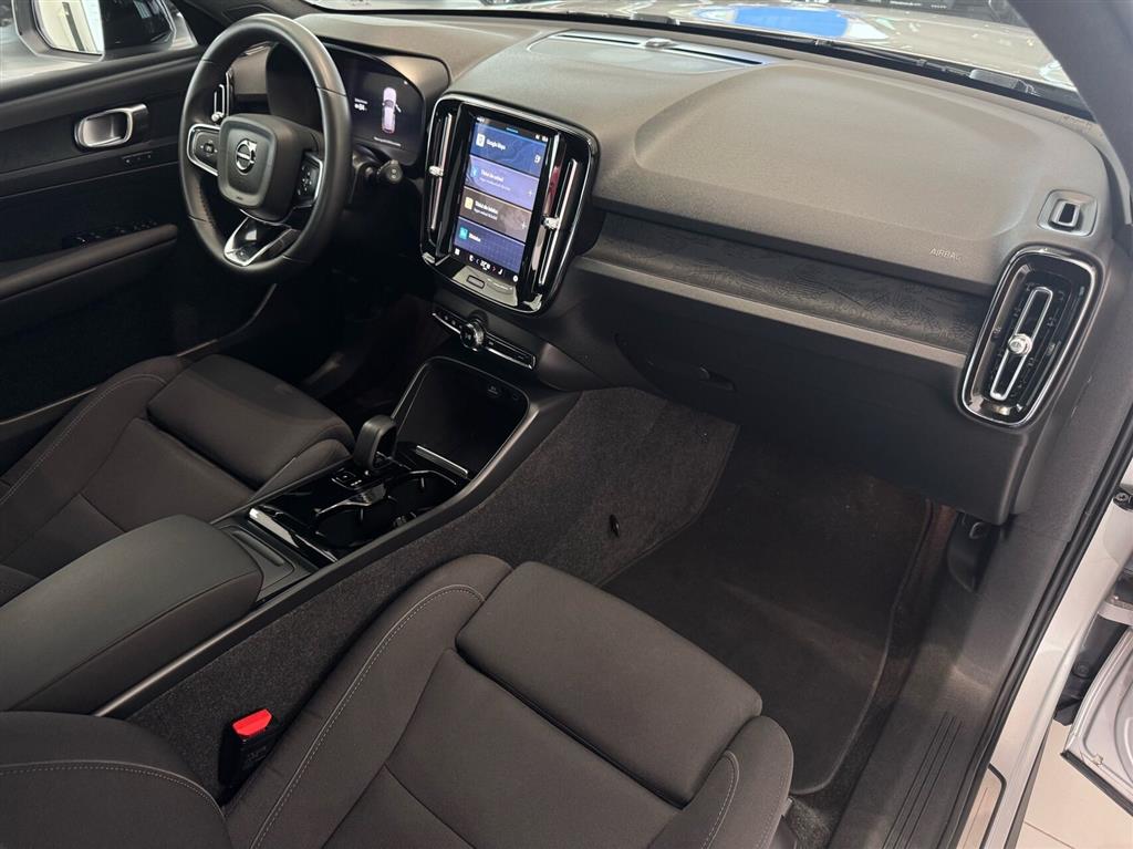 Volvo XC40 Plus billede 16