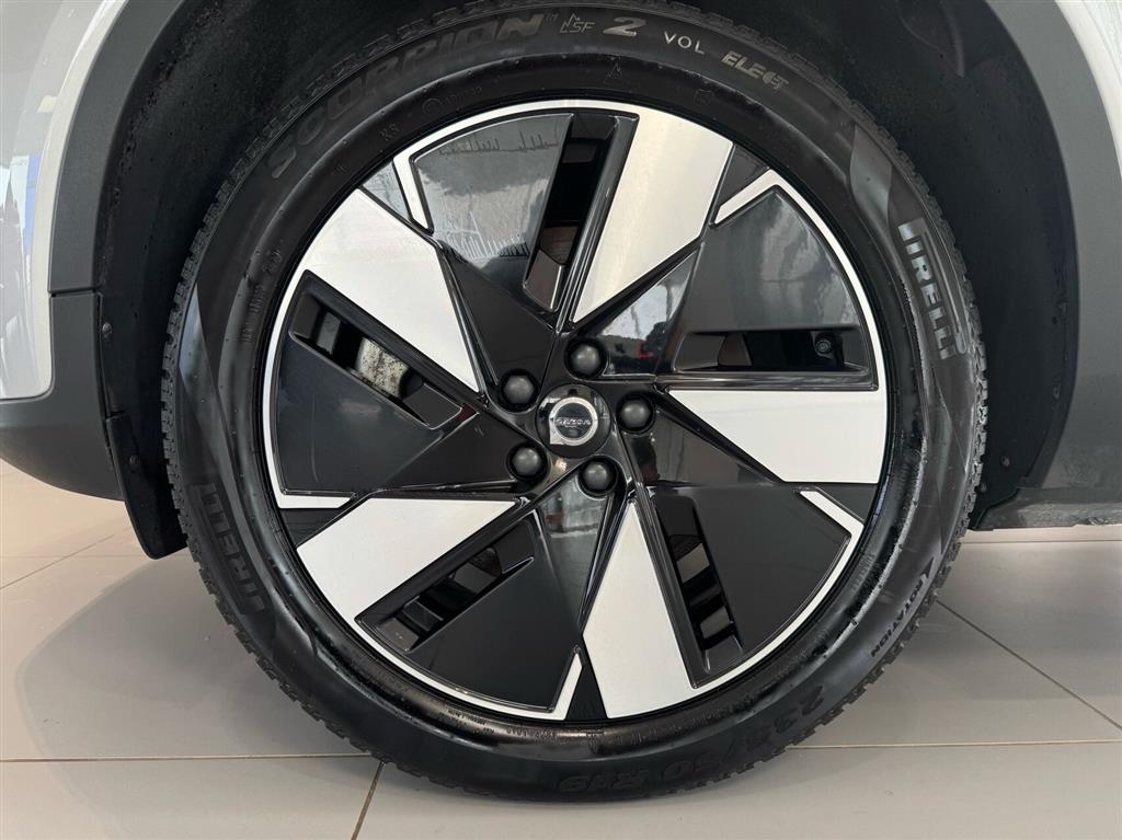Volvo XC40 Plus billede 28