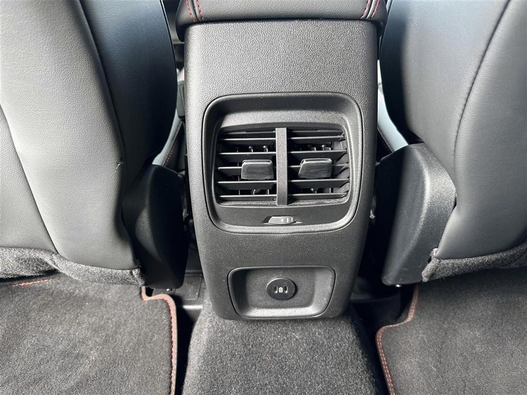 Ford Kuga ST-Line X billede 15