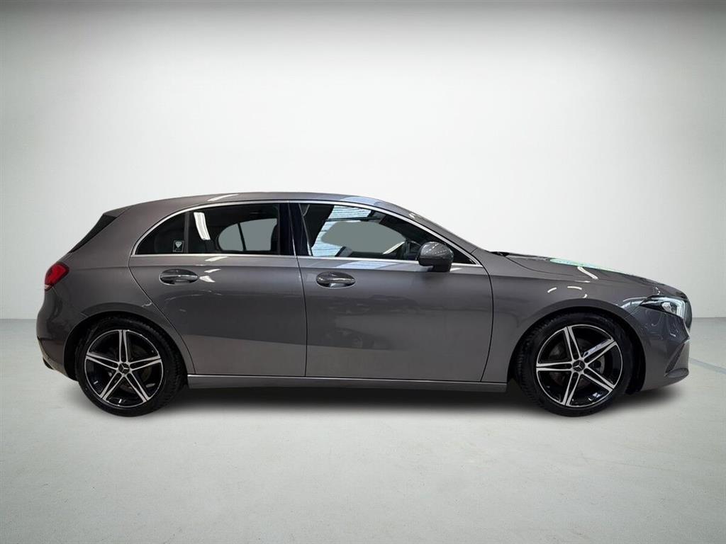 Mercedes-Benz A200 AMG Line billede 5