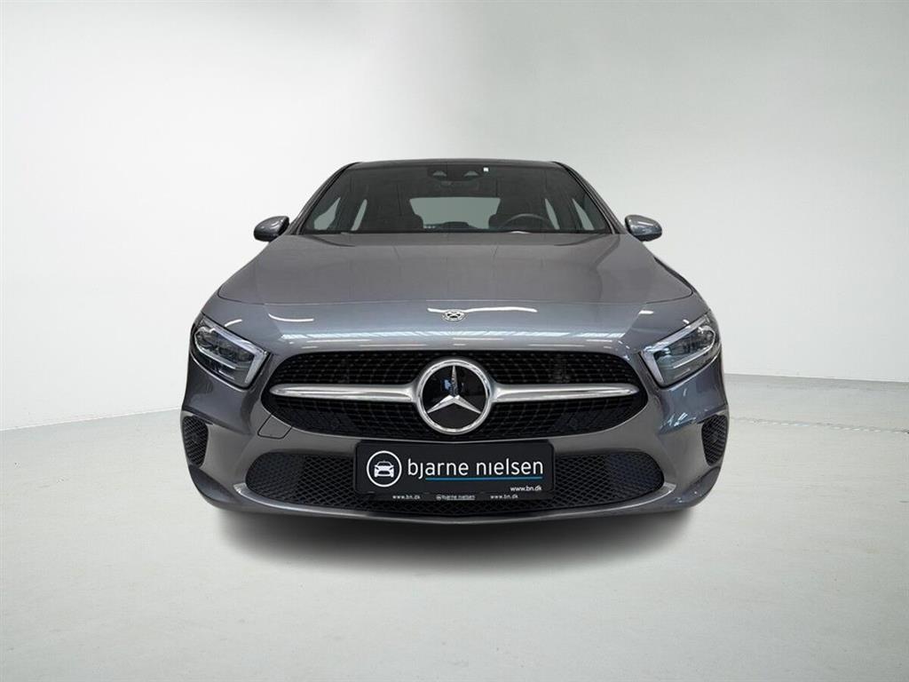 Mercedes-Benz A200 AMG Line billede 6