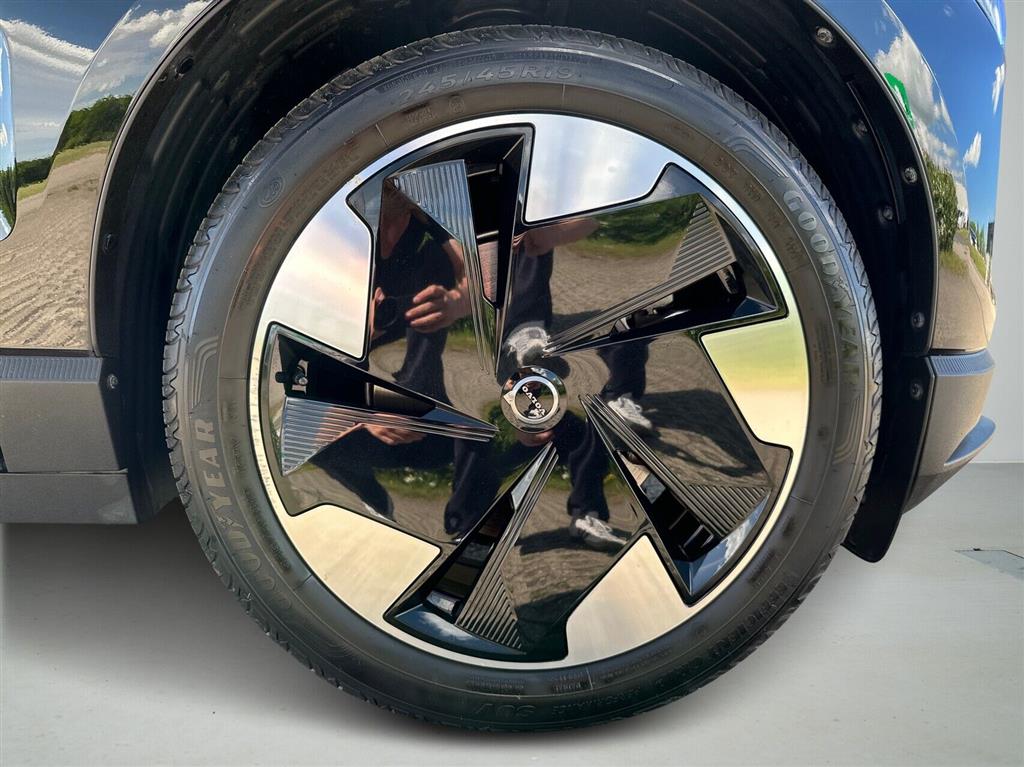 Volvo EX30 Plus billede 8