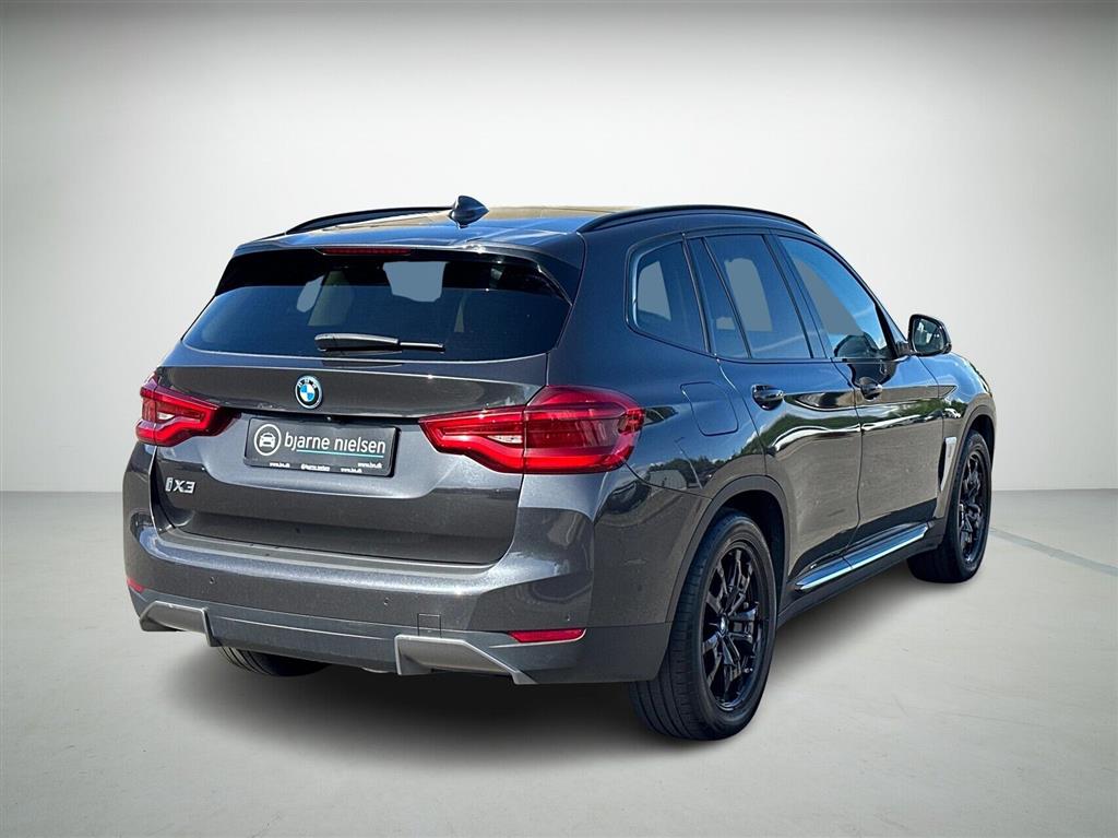 BMW iX3 Charged Plus billede 2