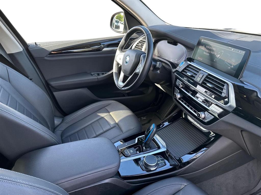 BMW iX3 Charged Plus billede 10