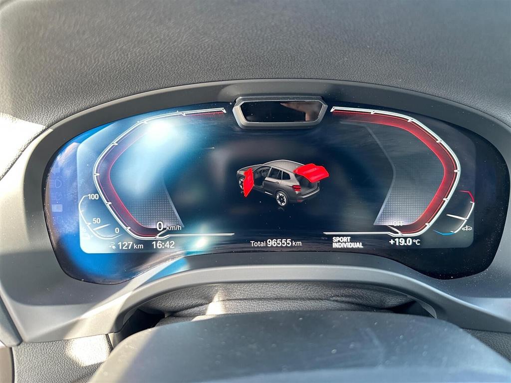 BMW iX3 Charged Plus billede 14