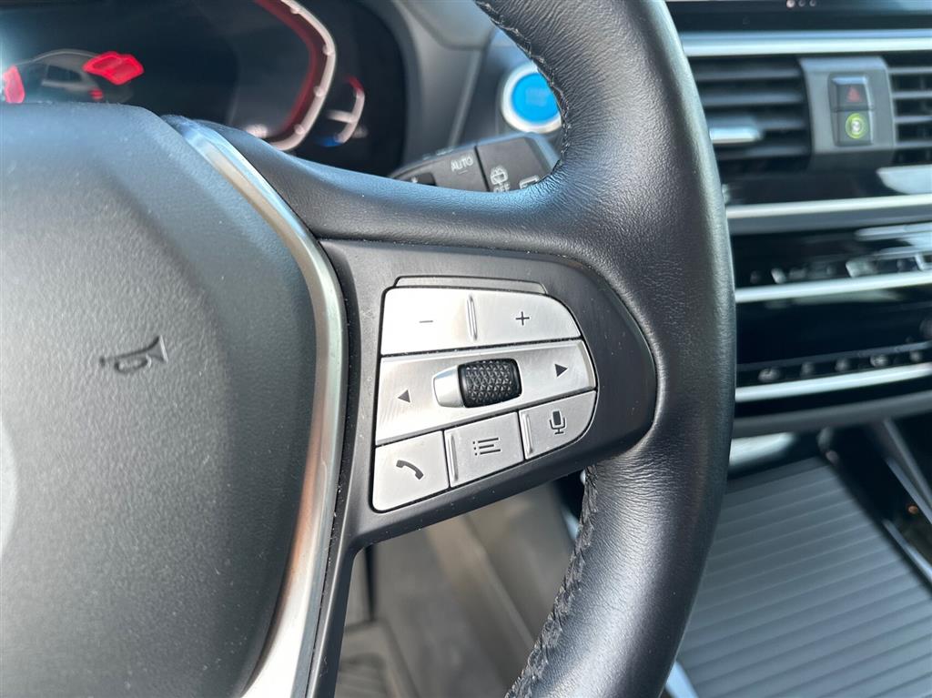 BMW iX3 Charged Plus billede 19
