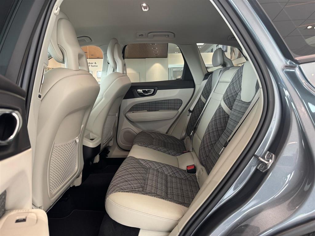 Volvo XC60 Momentum billede 8