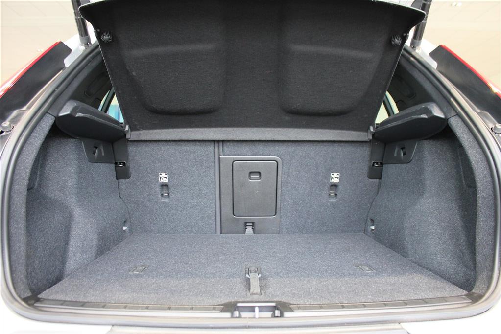Volvo XC40 Plus billede 14