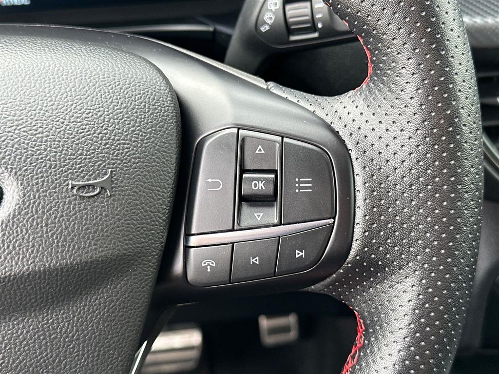 Ford Kuga ST-Line X billede 16