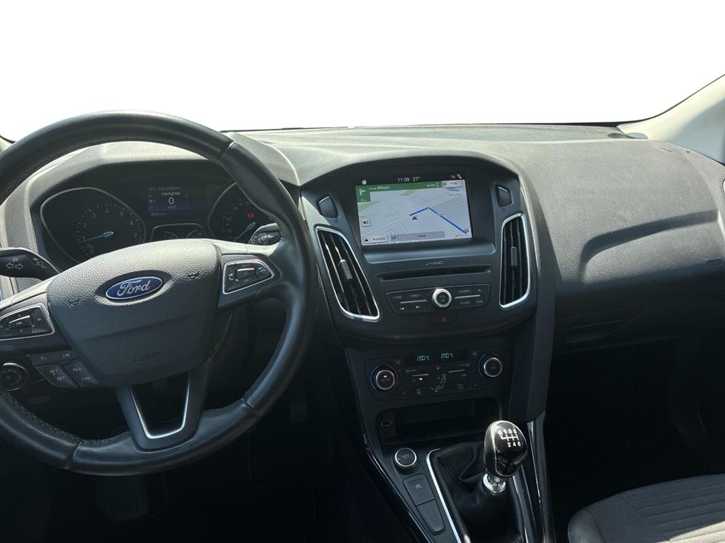 Ford Focus Titanium Fun billede 4