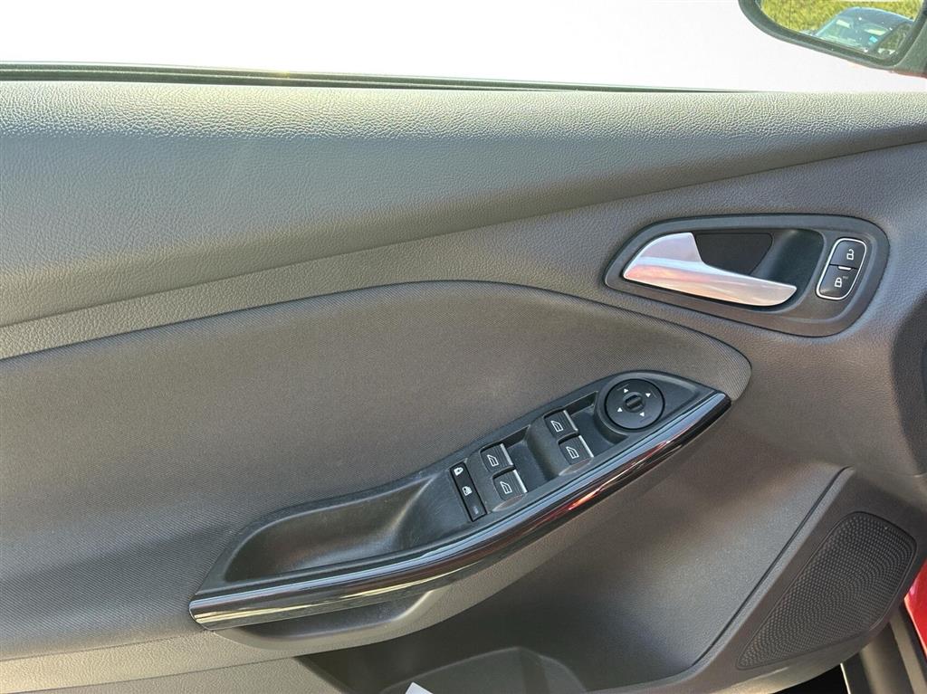 Ford Focus Titanium Fun billede 11