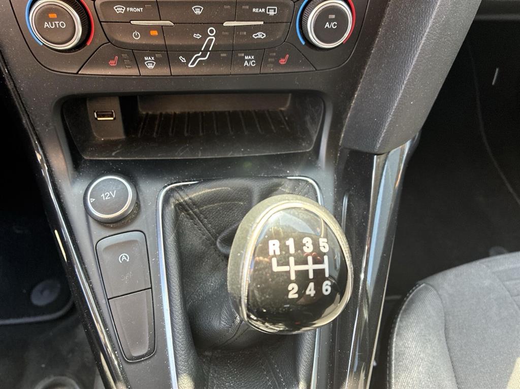 Ford Focus Titanium Fun billede 14