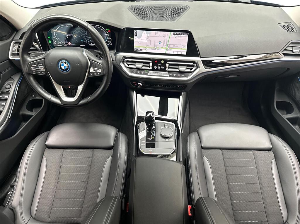 BMW 330e Sport Line billede 5
