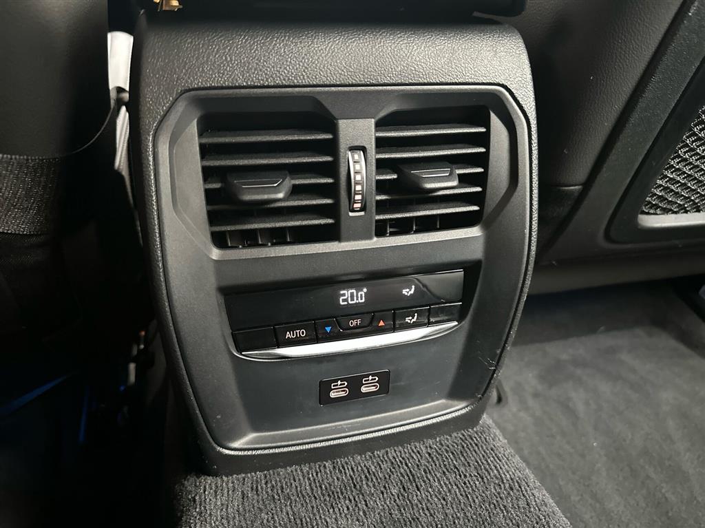BMW 330e Sport Line billede 20
