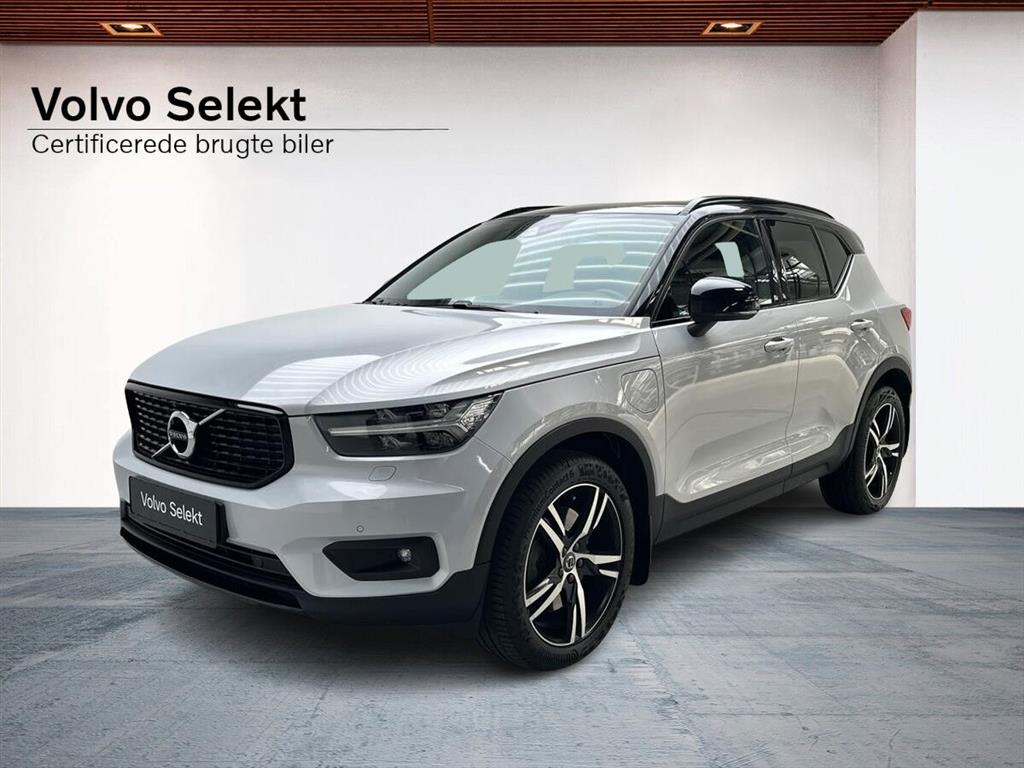 Volvo XC40 R-design