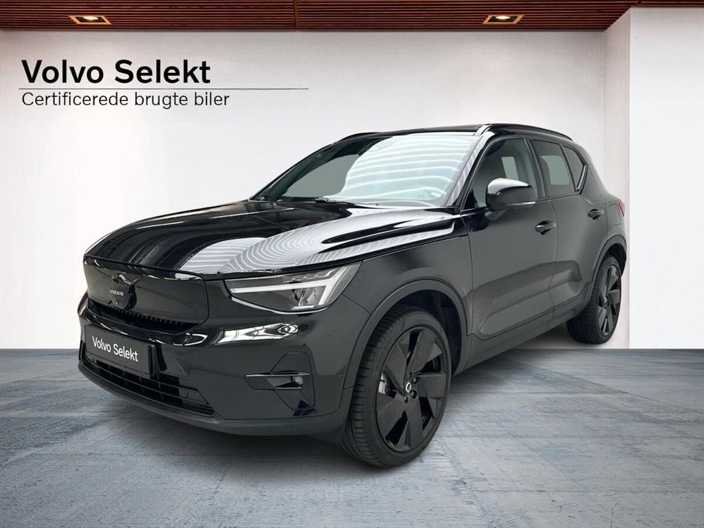 Volvo EX40 Black Edition