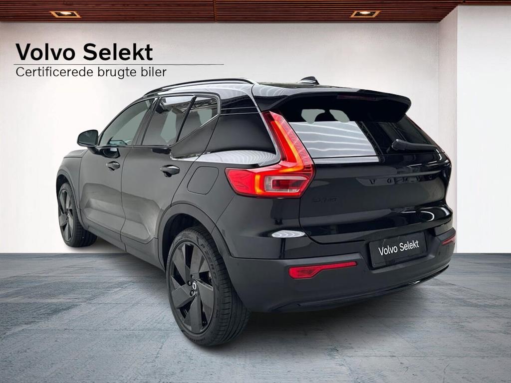 Volvo EX40 Black Edition billede 2
