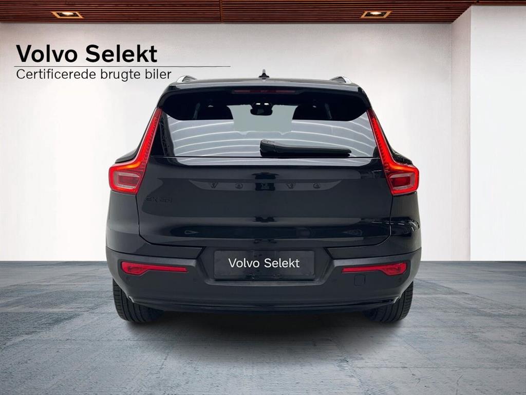 Volvo EX40 Black Edition billede 8