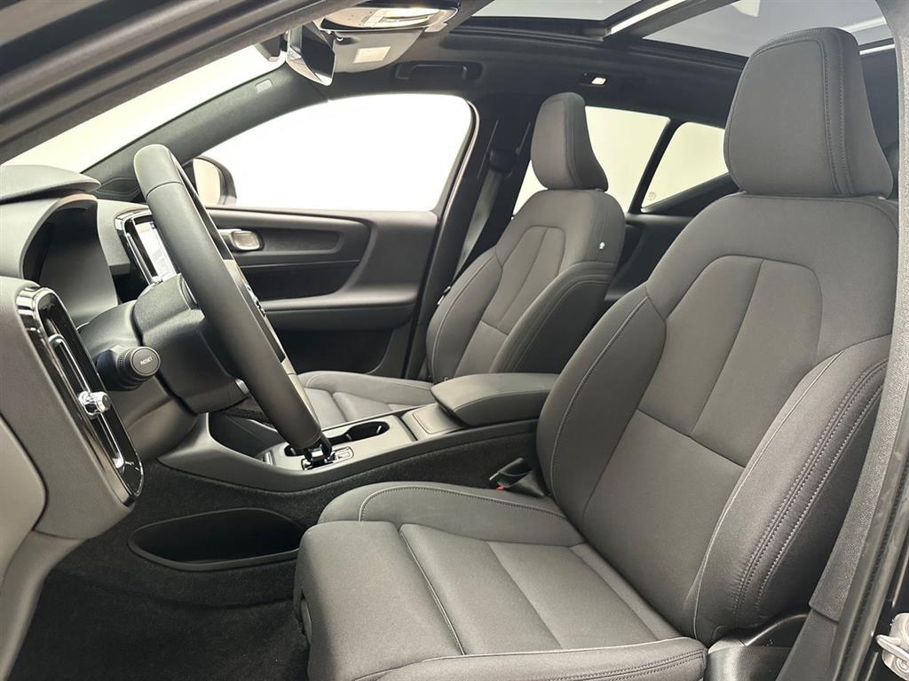 Volvo EX40 Black Edition billede 17