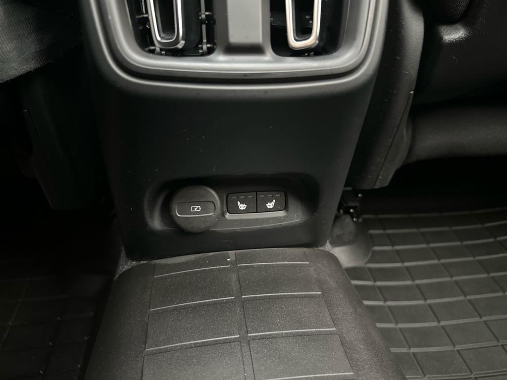 Volvo EX40 Black Edition billede 18
