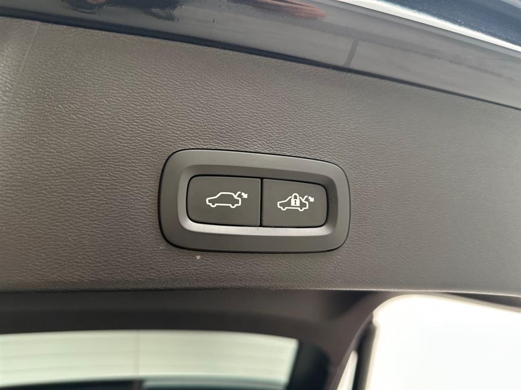 Volvo EX40 Black Edition billede 19