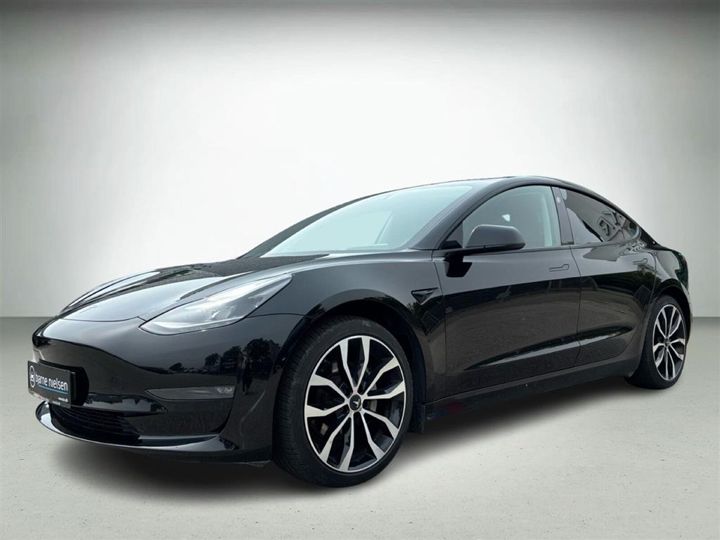 Tesla Model 3 Long Range