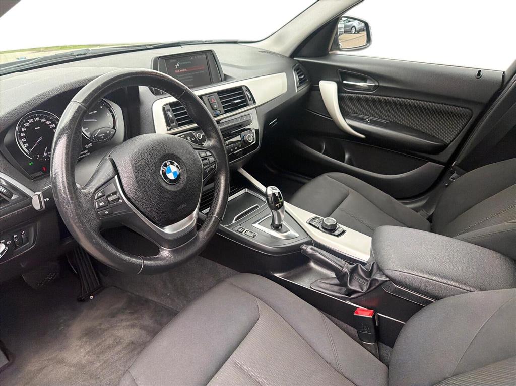 BMW 118d Connected billede 3