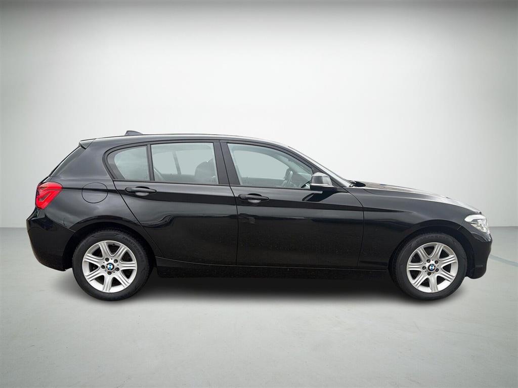 BMW 118d Connected billede 5