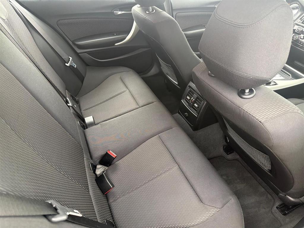 BMW 118d Connected billede 12