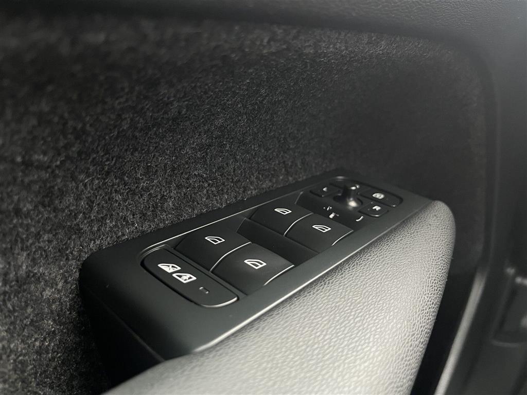 Volvo XC40 Plus billede 18