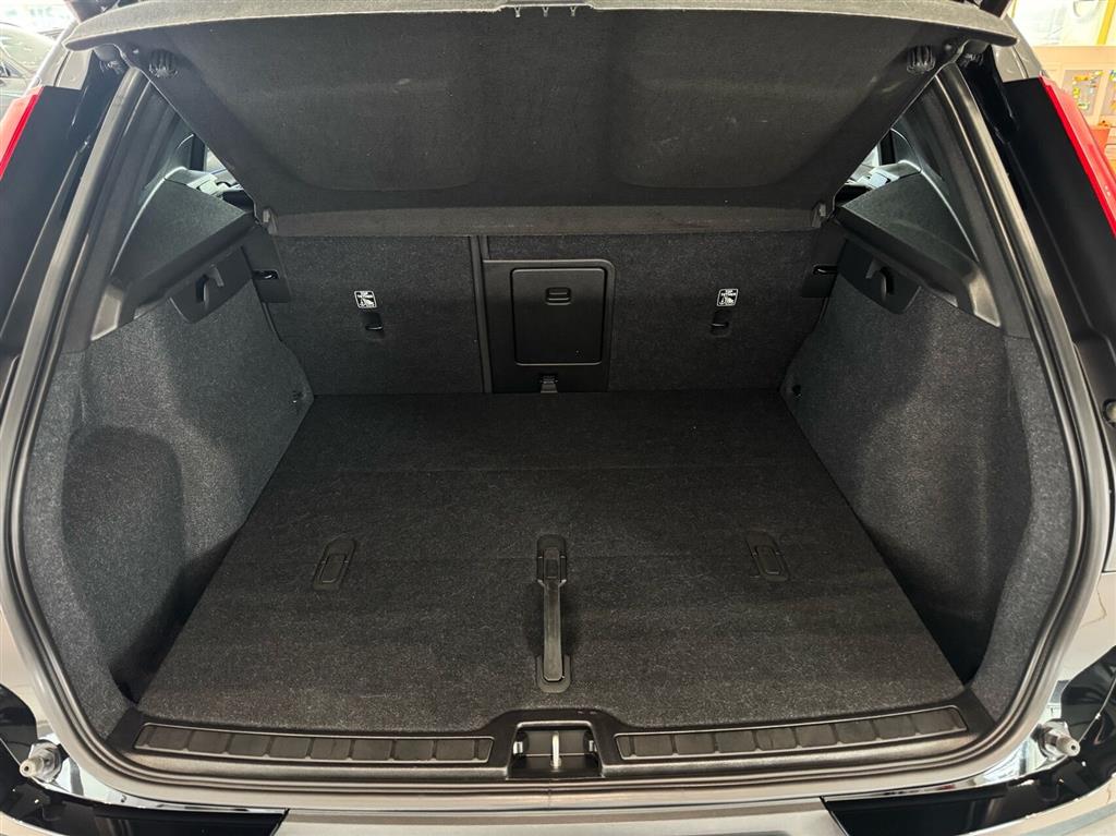 Volvo XC40 Plus billede 9