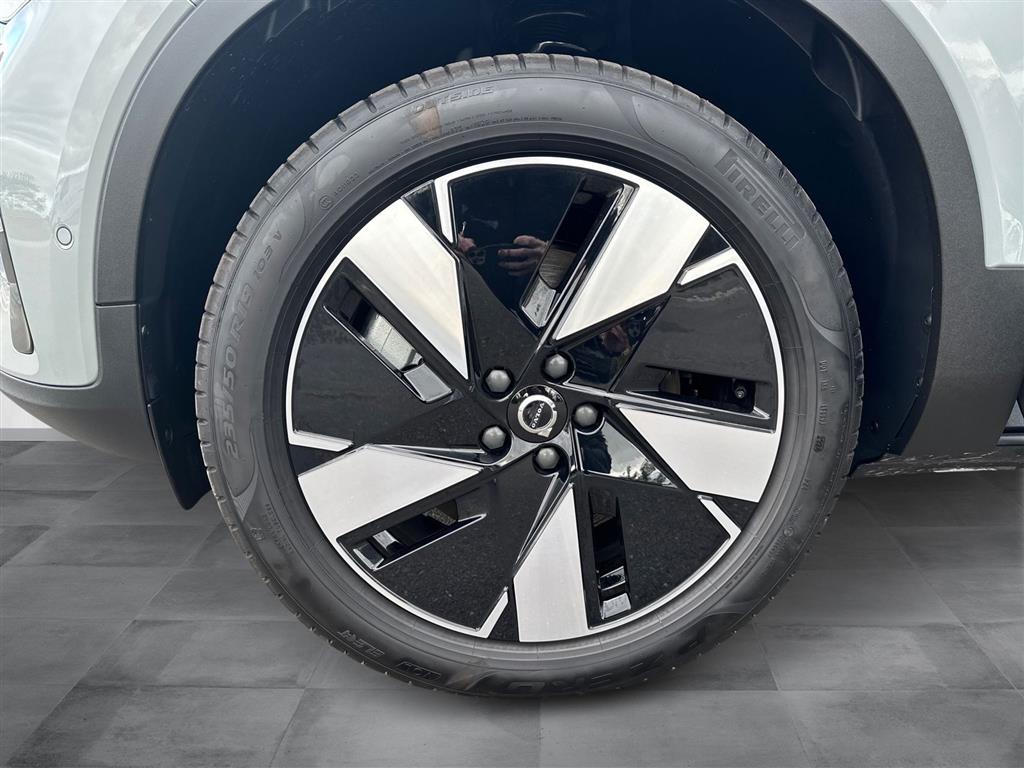 Volvo EX40 Plus billede 10