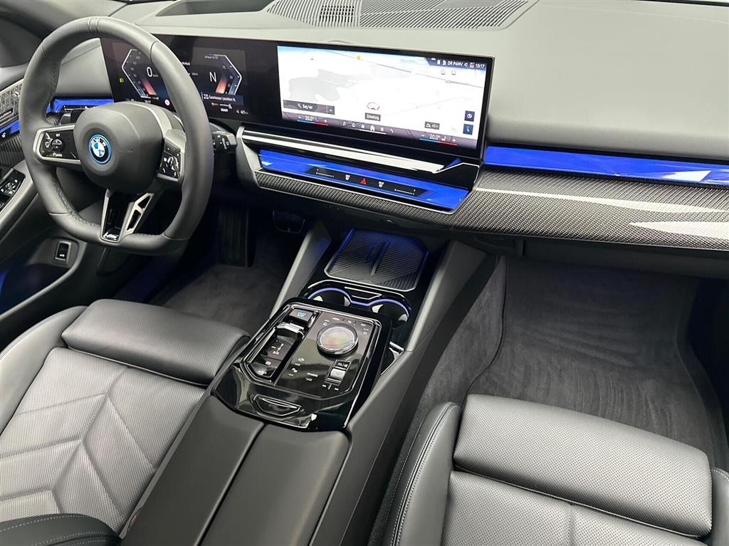 BMW i5 Fully Charged billede 11
