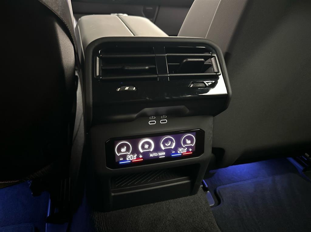 BMW i5 Fully Charged billede 21