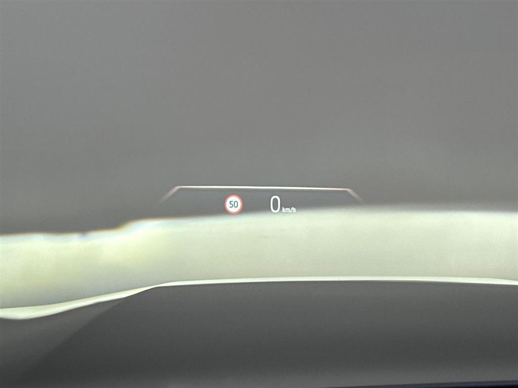 BMW i5 Fully Charged billede 25