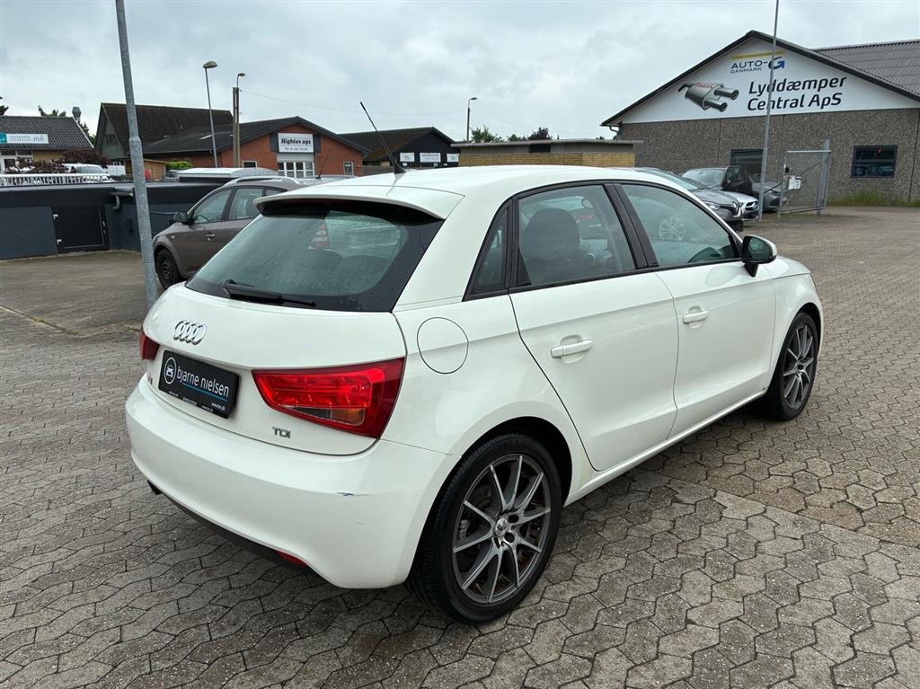 Audi A1 Attraction billede 4