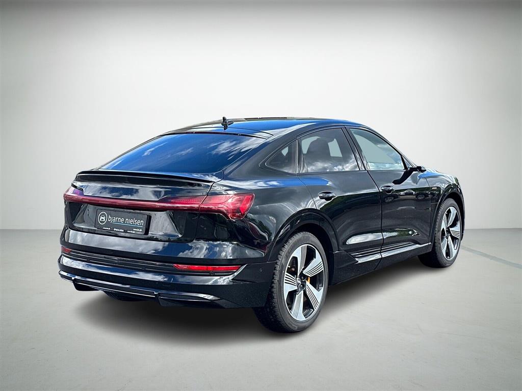 Audi E-tron S Line billede 2