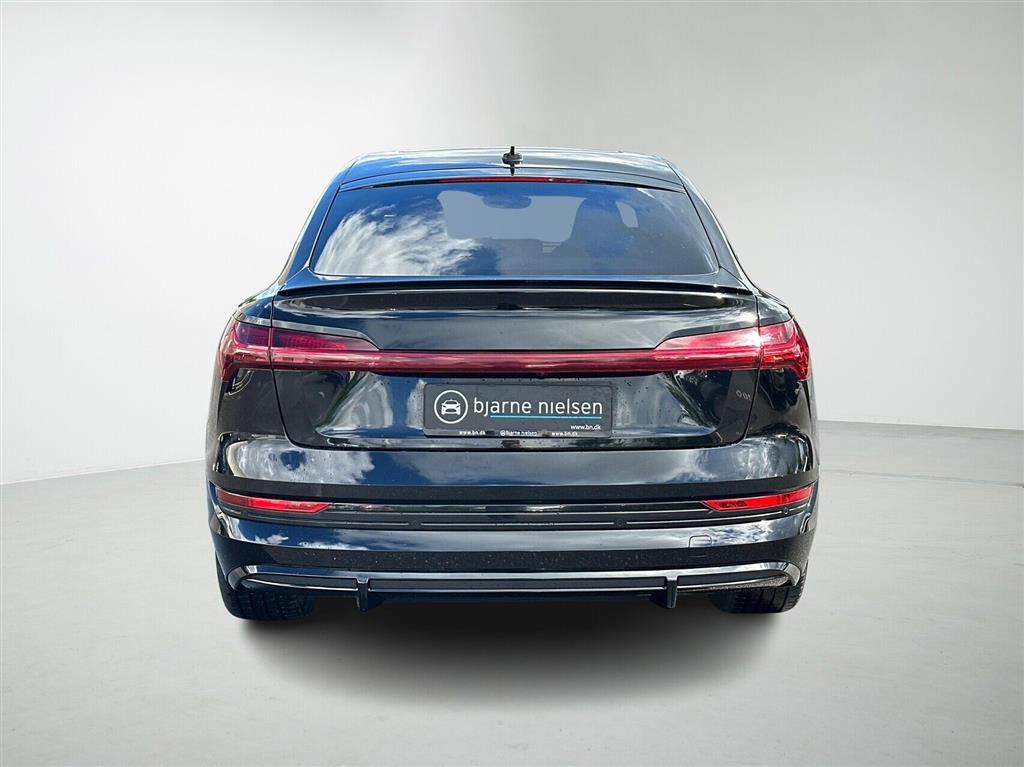 Audi E-tron S Line billede 7