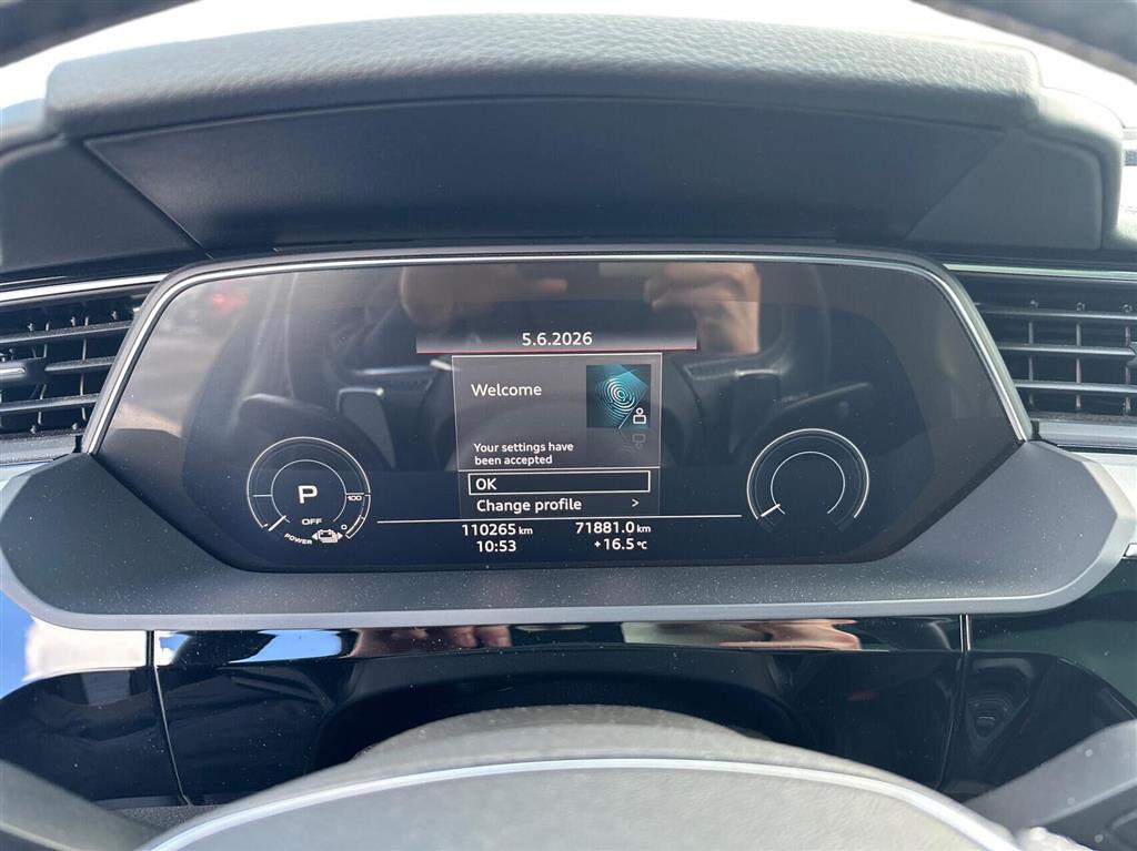 Audi E-tron S Line billede 14
