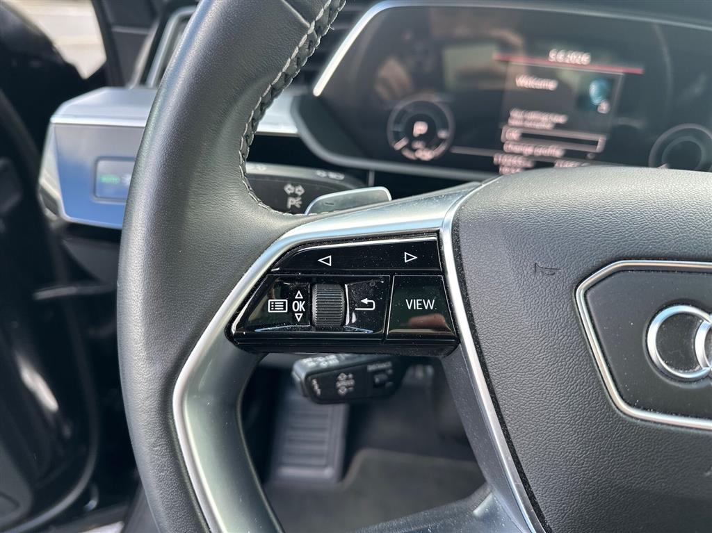 Audi E-tron S Line billede 17