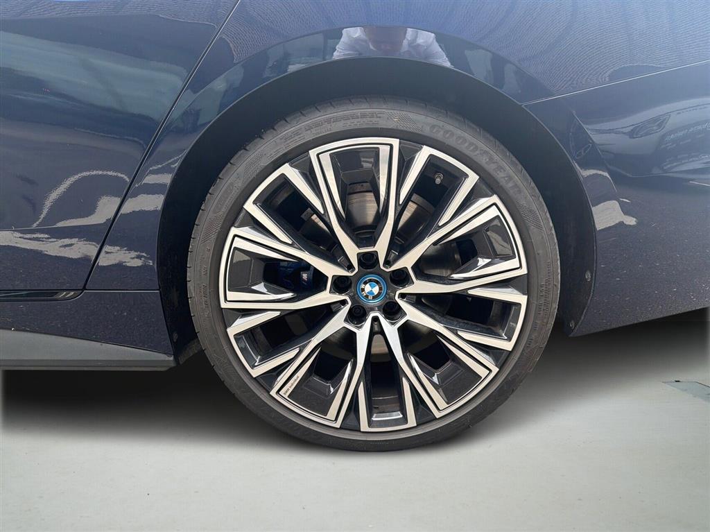 BMW i4 M-Sport billede 8