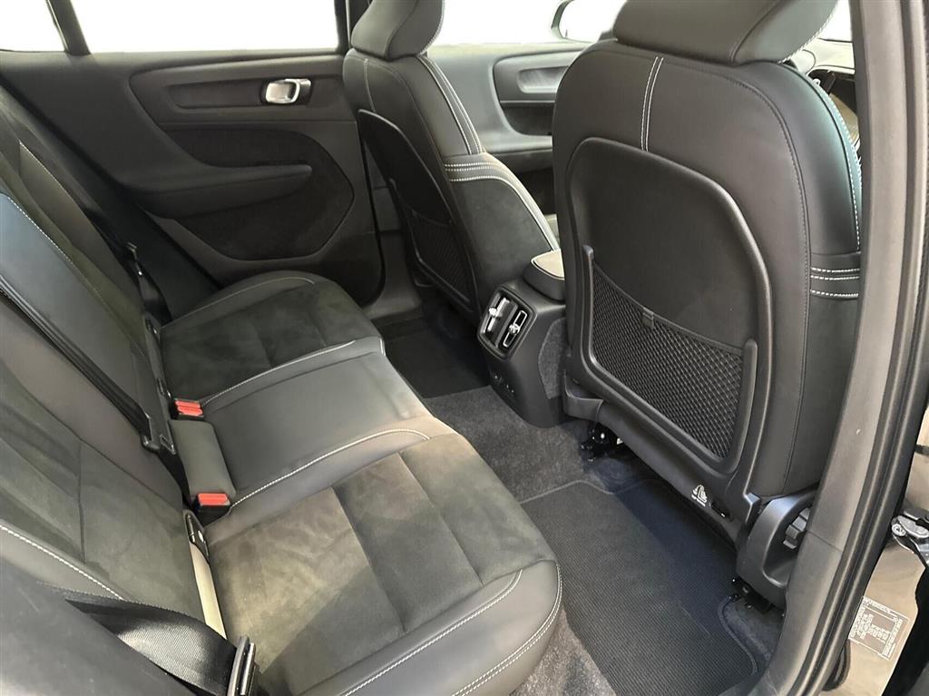 Volvo EC40 Black Edition Plus billede 14