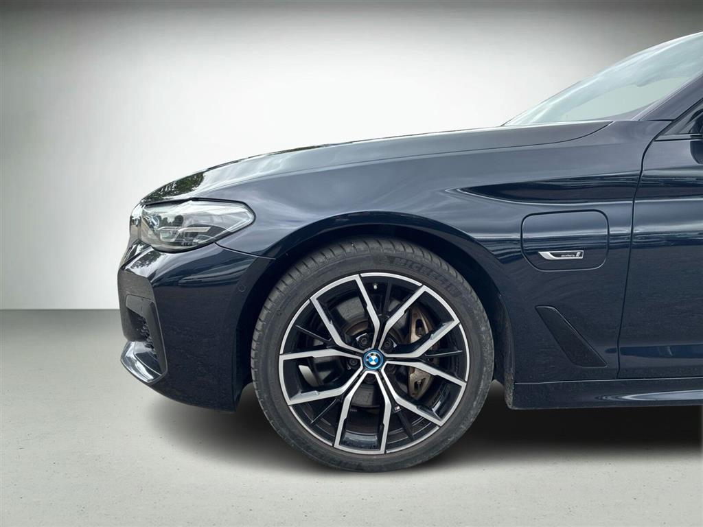 BMW 545e M-Sport billede 12