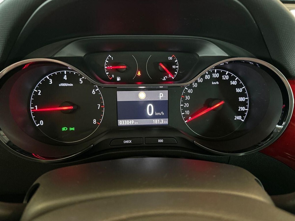 Opel Crossland Sport Ltd. billede 15
